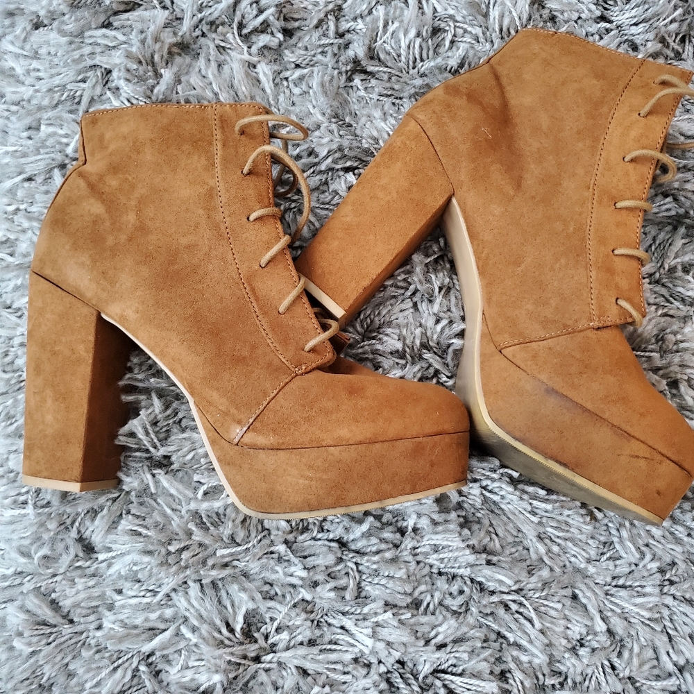 H and M Tan Platform Booties Size 41 EU/9.5 US